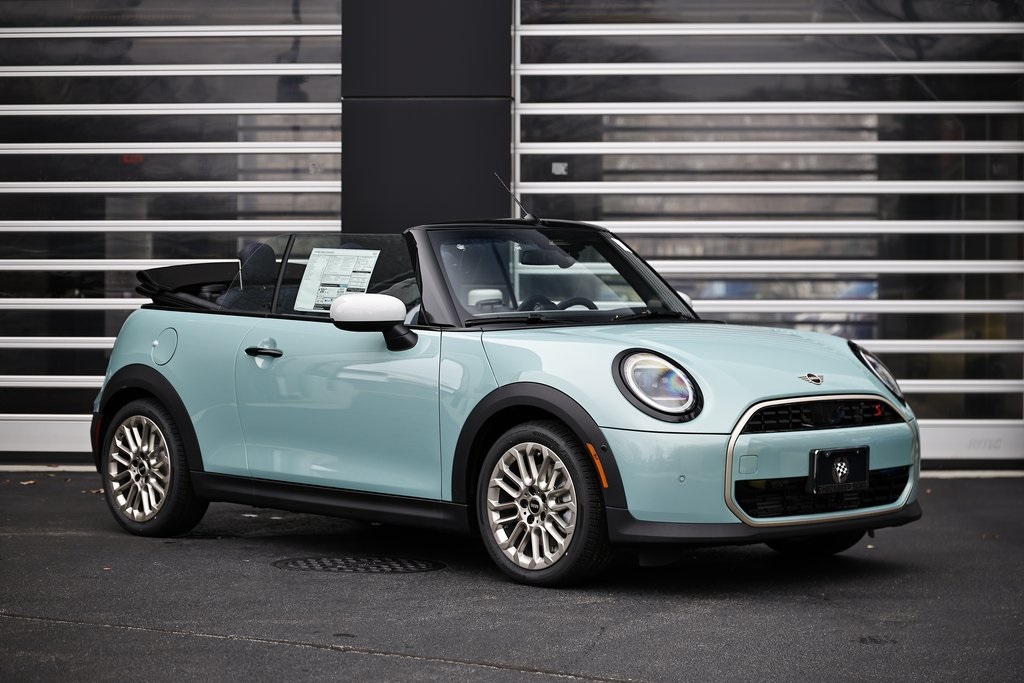 2026 MINI Convertible S's photo
