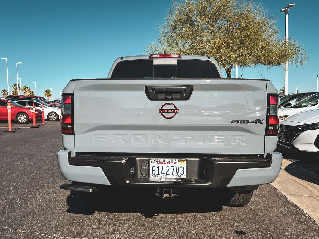 2023 Nissan Frontier PRO-4X photo 10