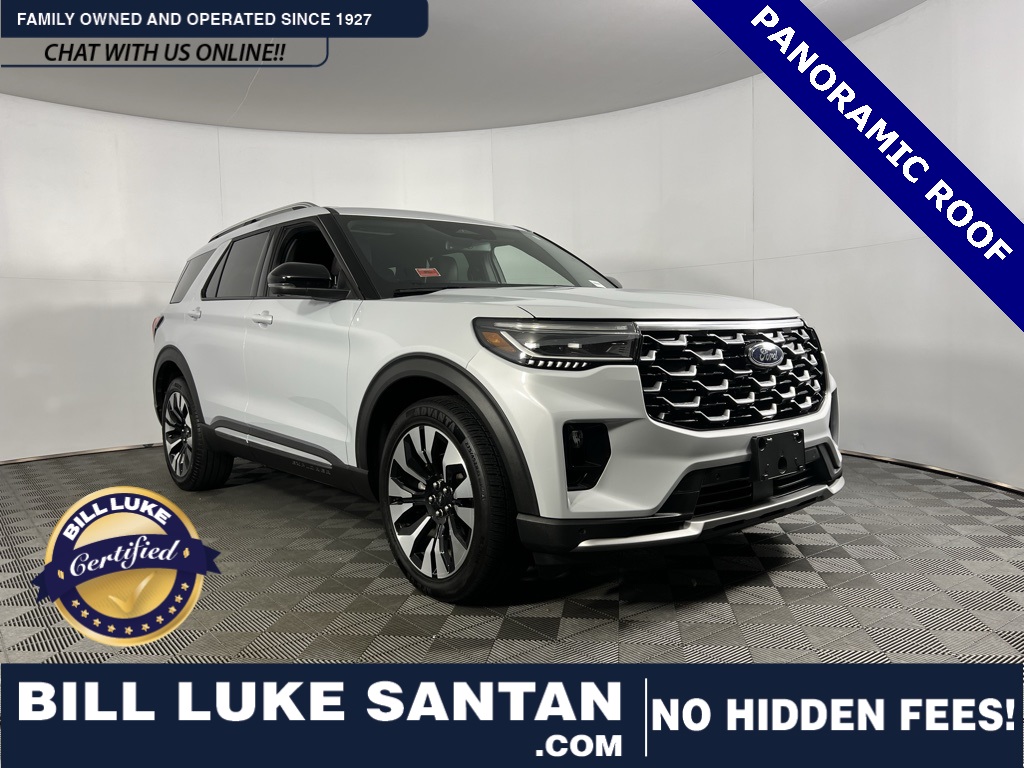 2025 Ford Explorer Platinum's photo