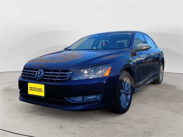 2012 Volkswagen Passat SEL's photo