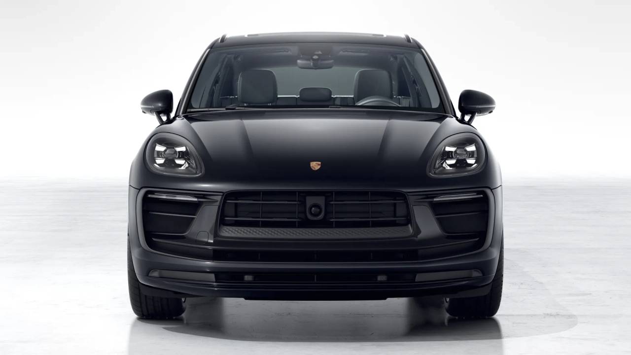 2026 Porsche Macan S photo 8