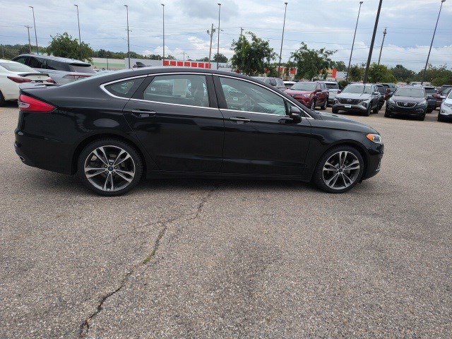 2020 Ford Fusion Titanium photo 6