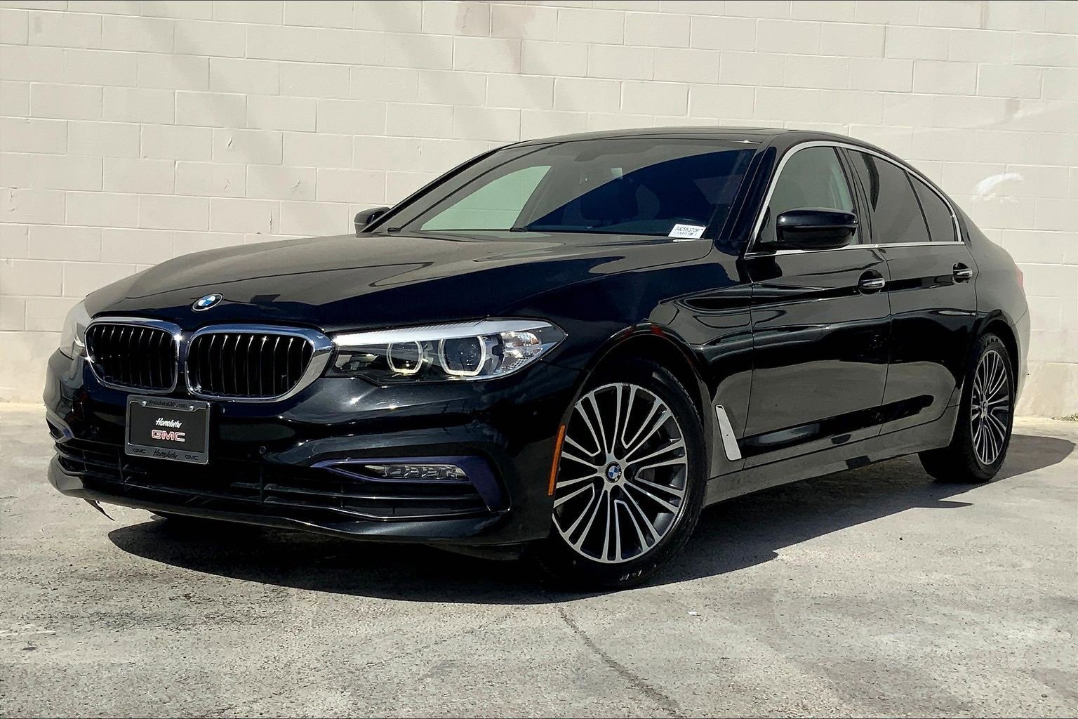 2018 BMW 5 Series 540i