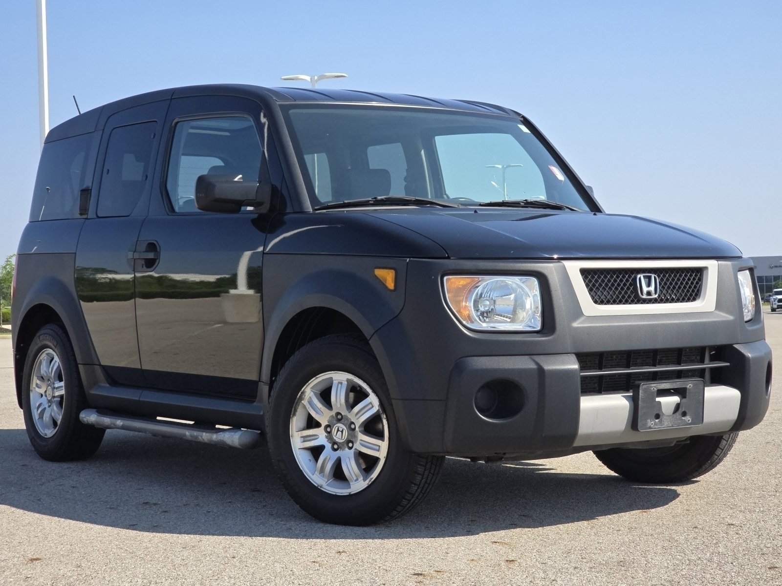 Used 2006 Honda Element EX with VIN 5J6YH28666L008394 for sale in Columbus, OH