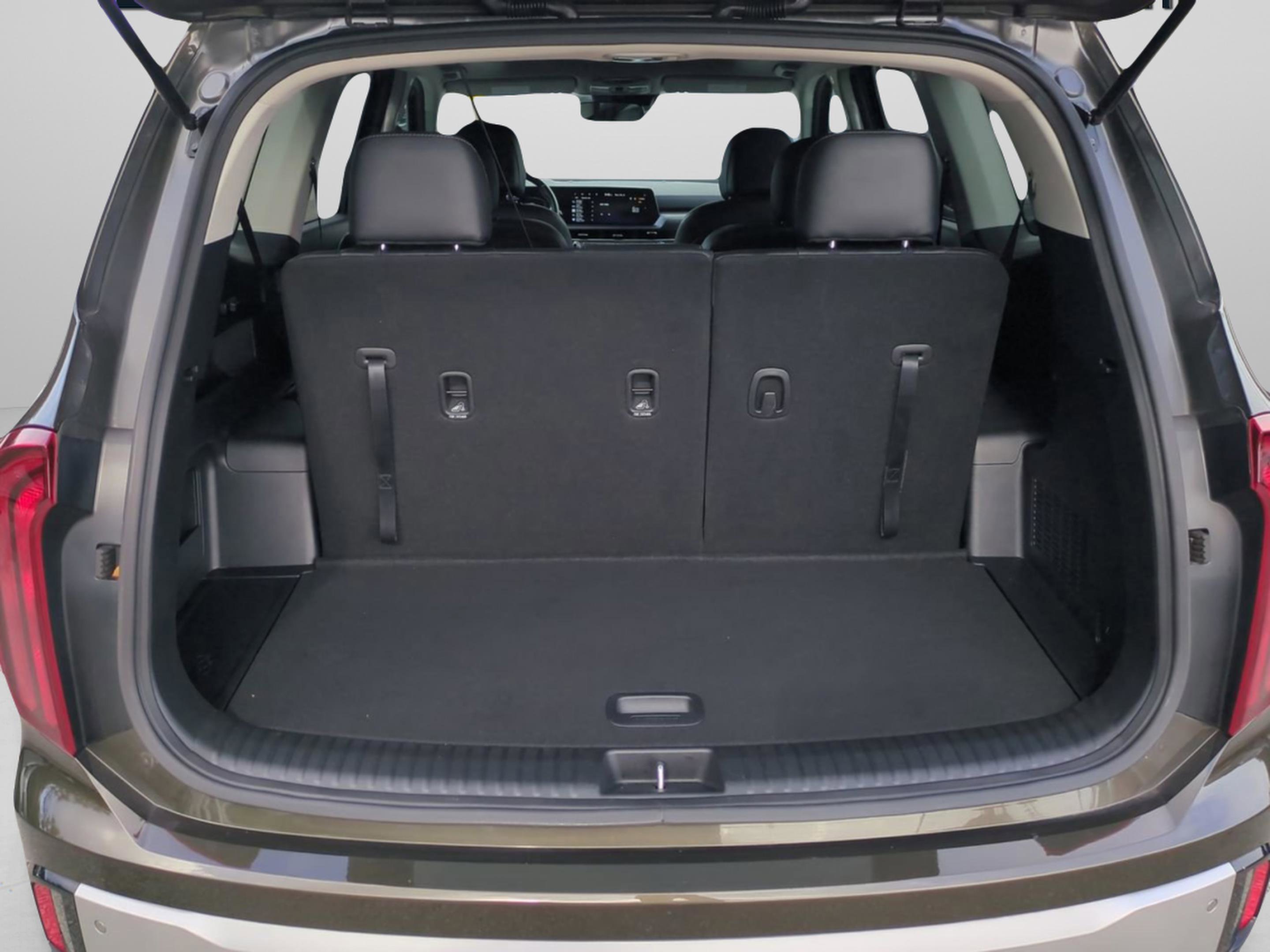 2023 Kia Telluride S photo 15