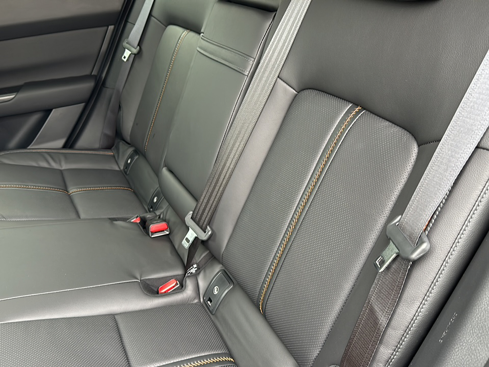 2025 Mazda CX-50 2.5 Premium Plus photo 3