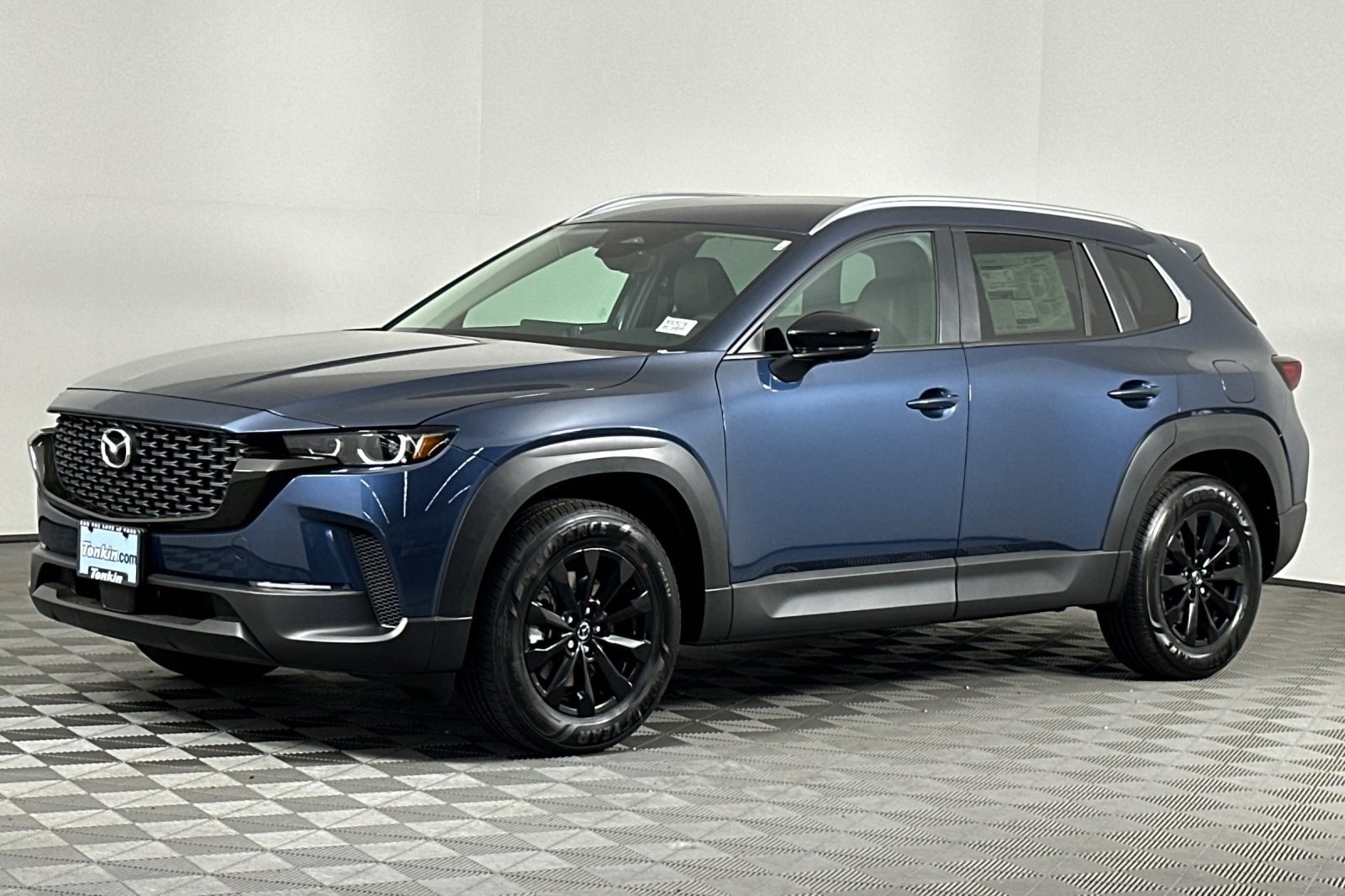 2025 Mazda CX-50 2.5 Select photo 5