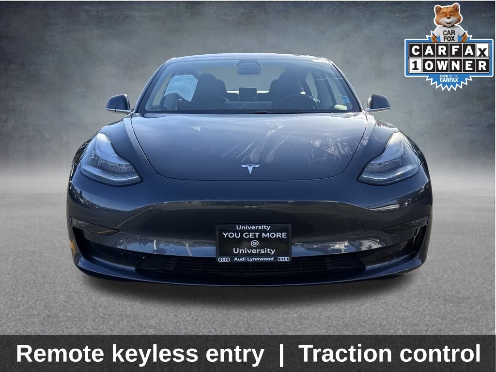 2018 Tesla Model 3 Long Range photo 2