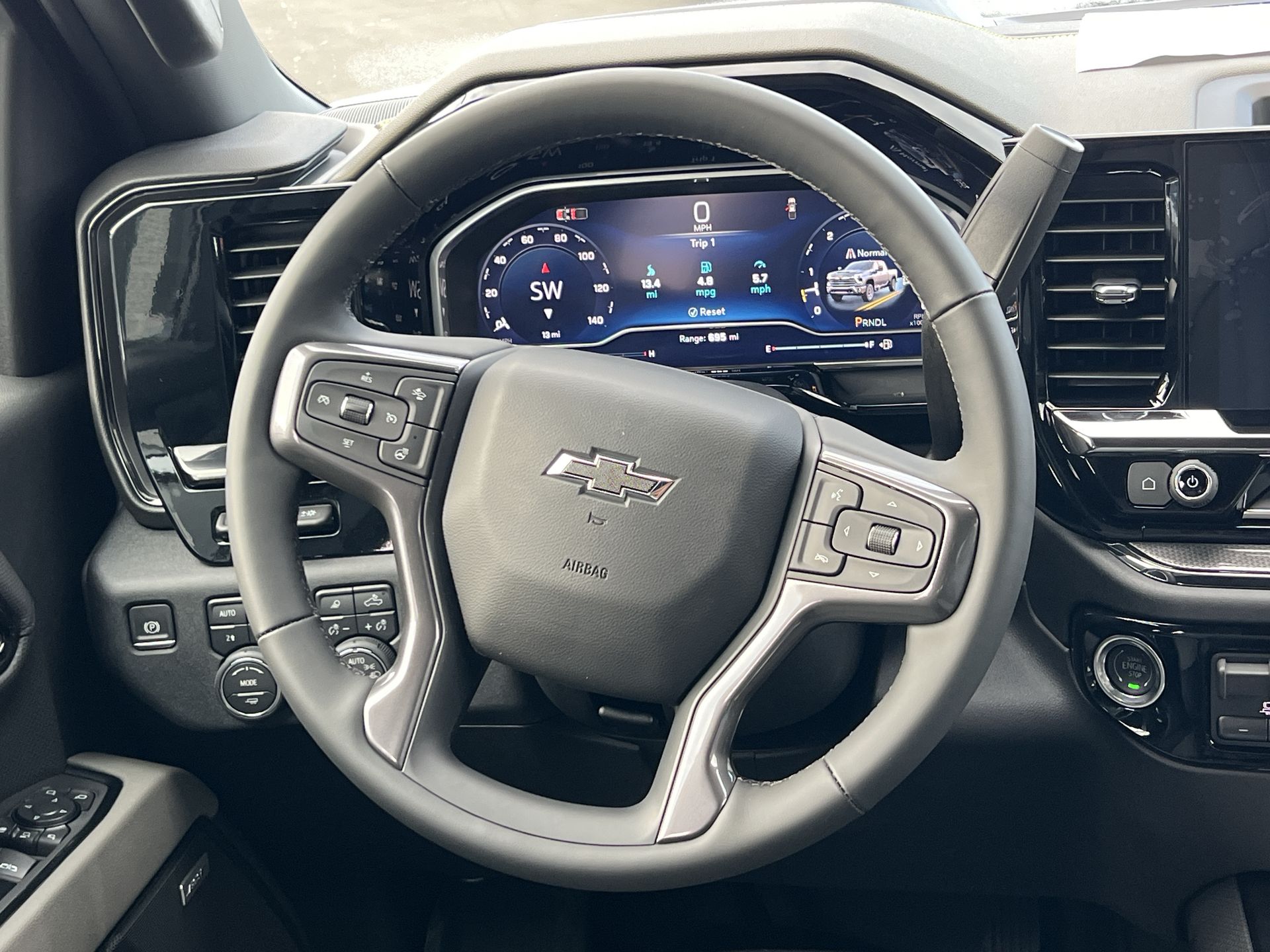 2025 Chevrolet Silverado 2500HD photo 6