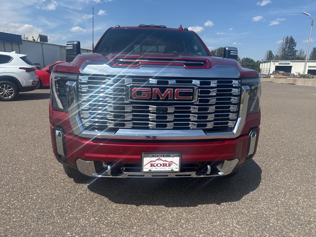 2024 Gmc Sierra 2500 Denali photo 3