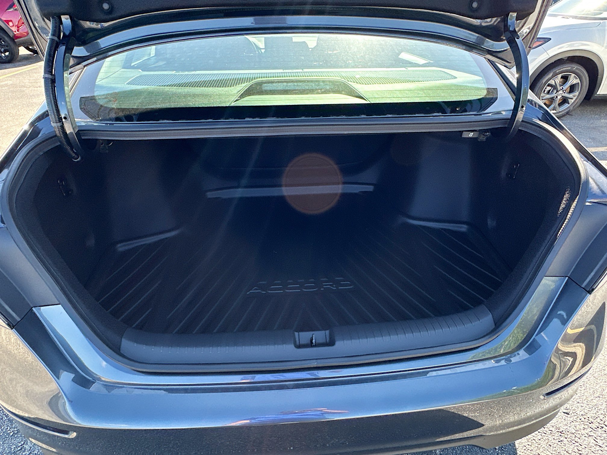2025 Honda Accord LX photo 19