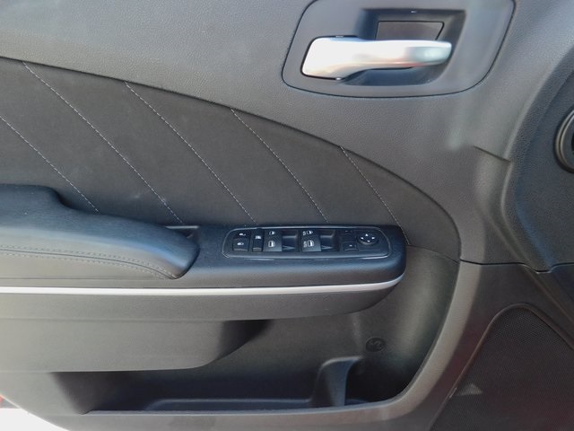 2023 Dodge Charger SXT photo 21