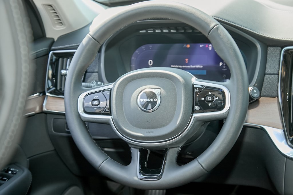 2025 VOLVO XC90 - Image 23