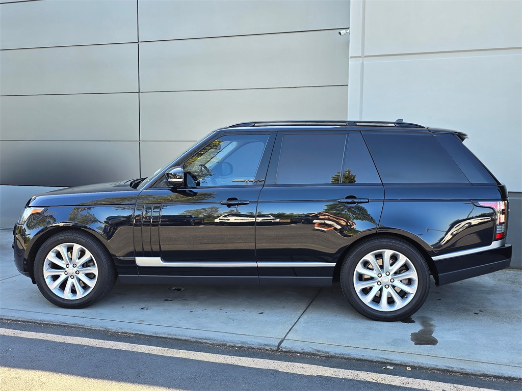 2016 Land Rover Range Rover HSE photo 3