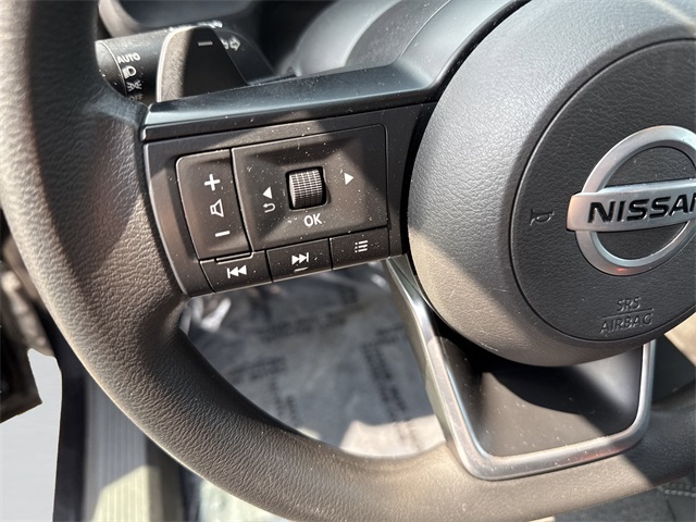 2021 Nissan Rogue S photo 11