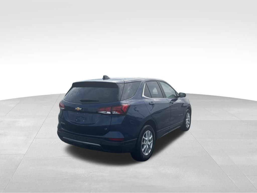 2022 Chevrolet Equinox LT photo 4