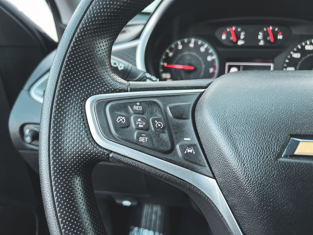 2023 Chevrolet Malibu 1LT photo 22