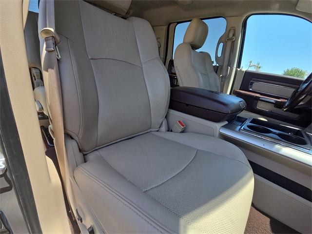 2015 Ram 3500 Laramie photo 24