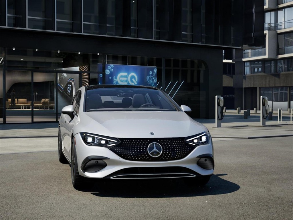 2026 Mercedes Benz EQE Sedan 4MATIC photo 8