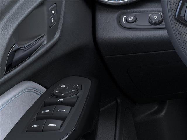 2025 Chevrolet Trax LT photo 20
