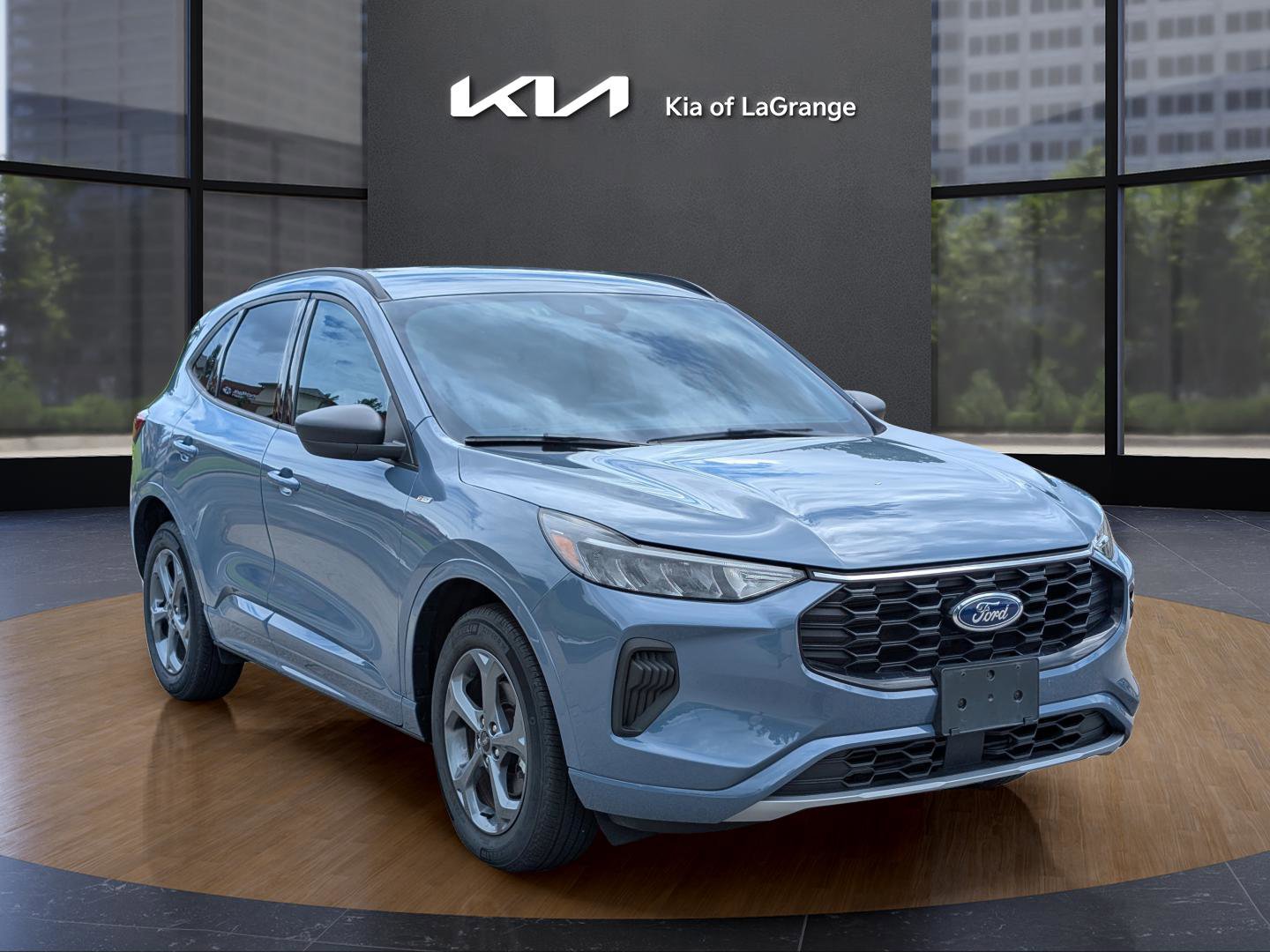 2024 Ford Escape ST-Line photo 3