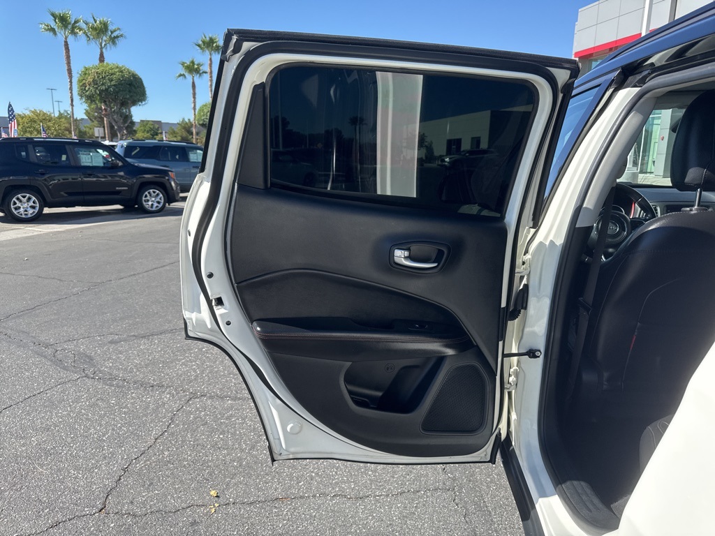 2020 Jeep Compass Trailhawk photo 16