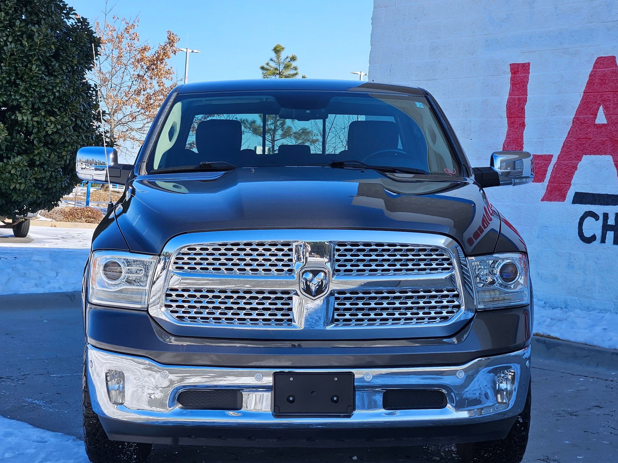Used 2018 RAM Ram 1500 Pickup Laramie with VIN 1C6RR7NT5JS138218 for sale in Little Rock
