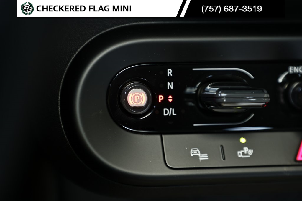 2025 Mini Cooper S Iconic photo 33