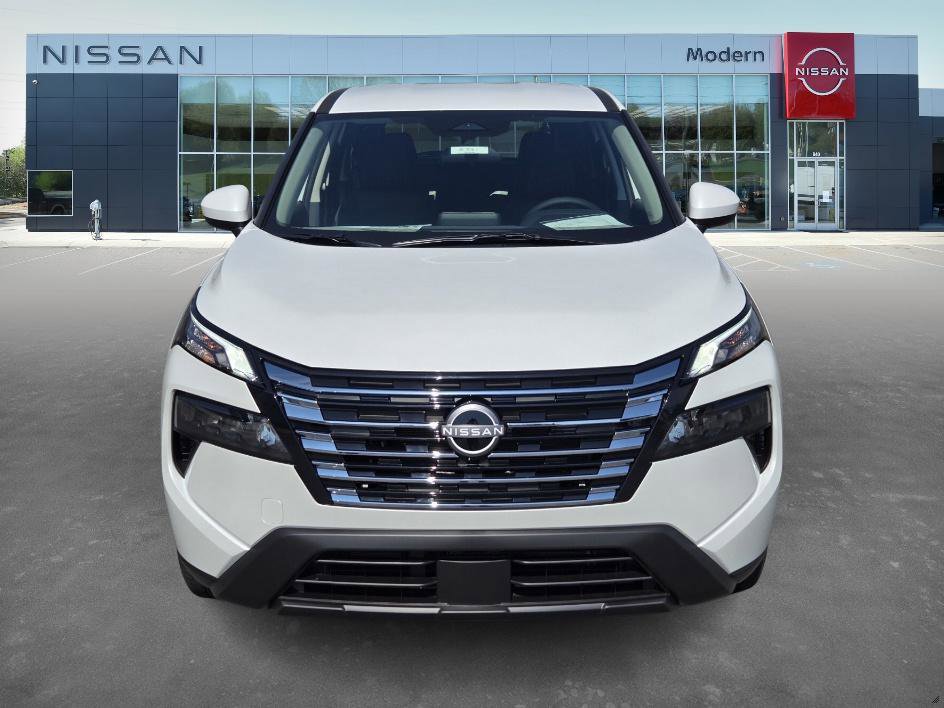 2026 Nissan Rogue SV photo 2