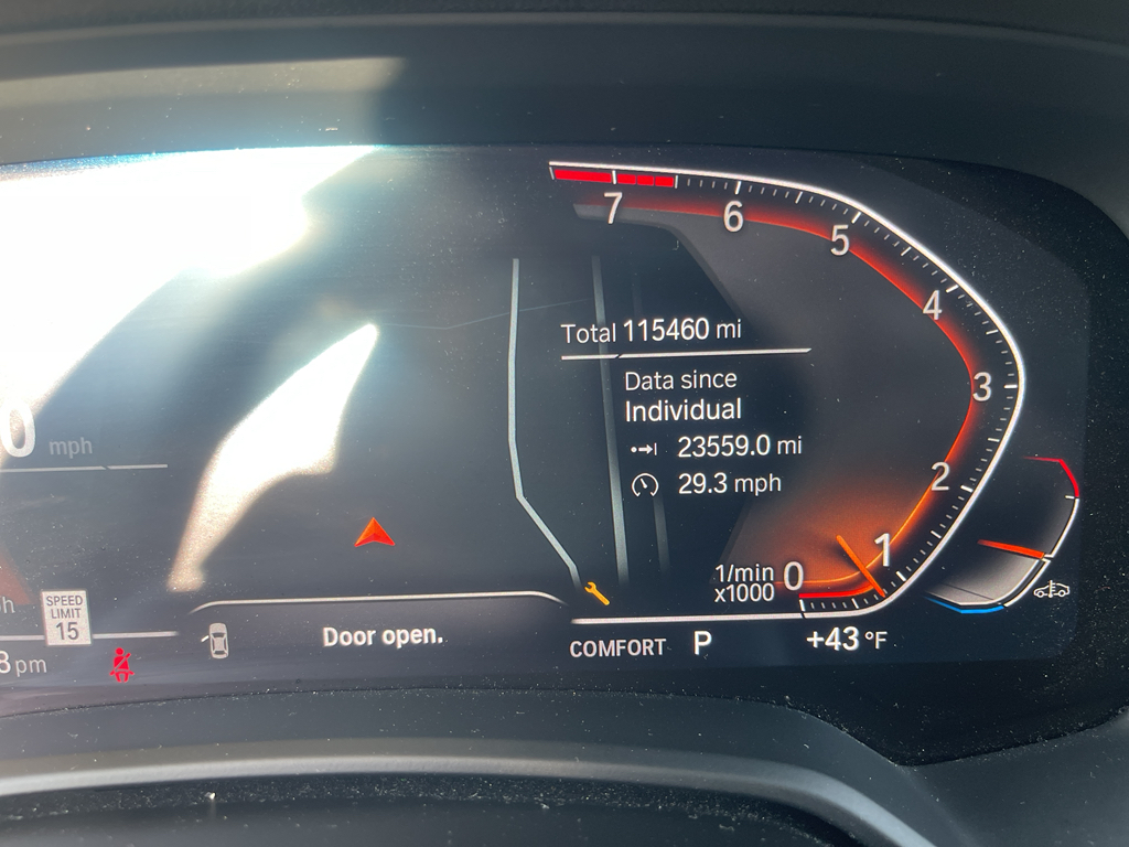 2019 BMW X7 40i's photo