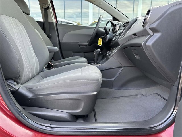 2012 Chevrolet Sonic LT photo 16