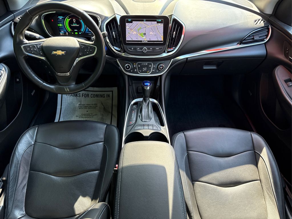 2016 Chevrolet Volt Premier photo 17