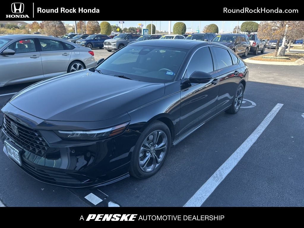 2024 Honda Accord Hybrid EX-L's photo