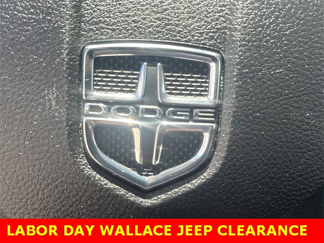2020 Dodge Journey Crossroad photo 27