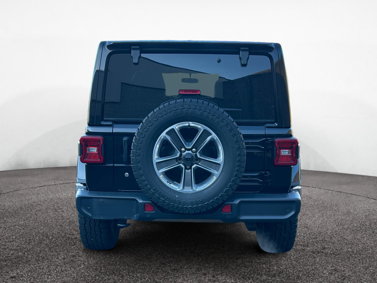 2020 Jeep Wrangler Unlimited Sahara photo 4