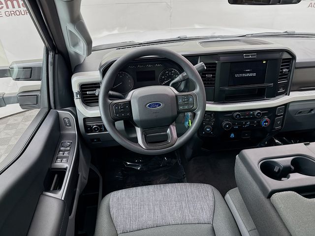 2026 Ford F-250 photo 21
