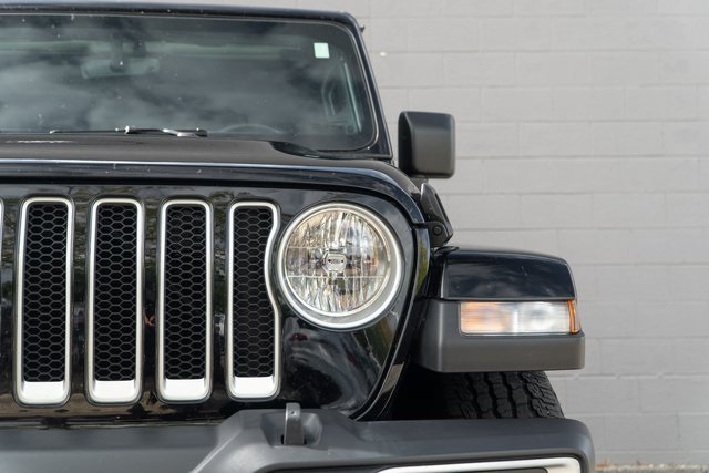 2022 Jeep Wrangler Unlimited Sahara photo 11