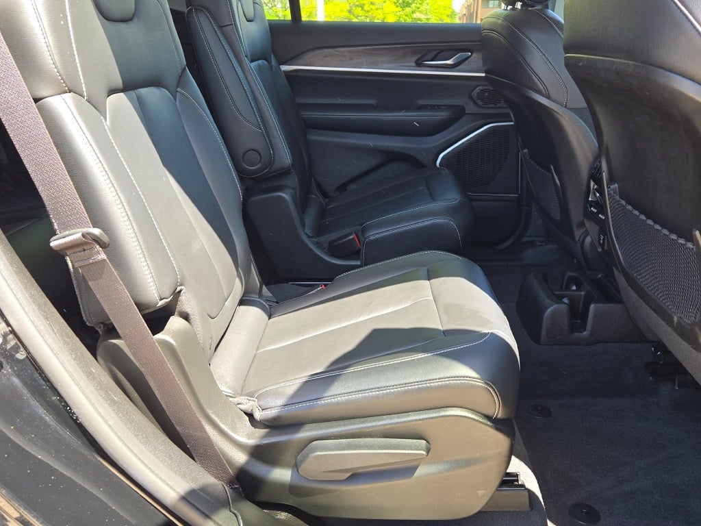 2022 Jeep Grand Cherokee Limited photo 10