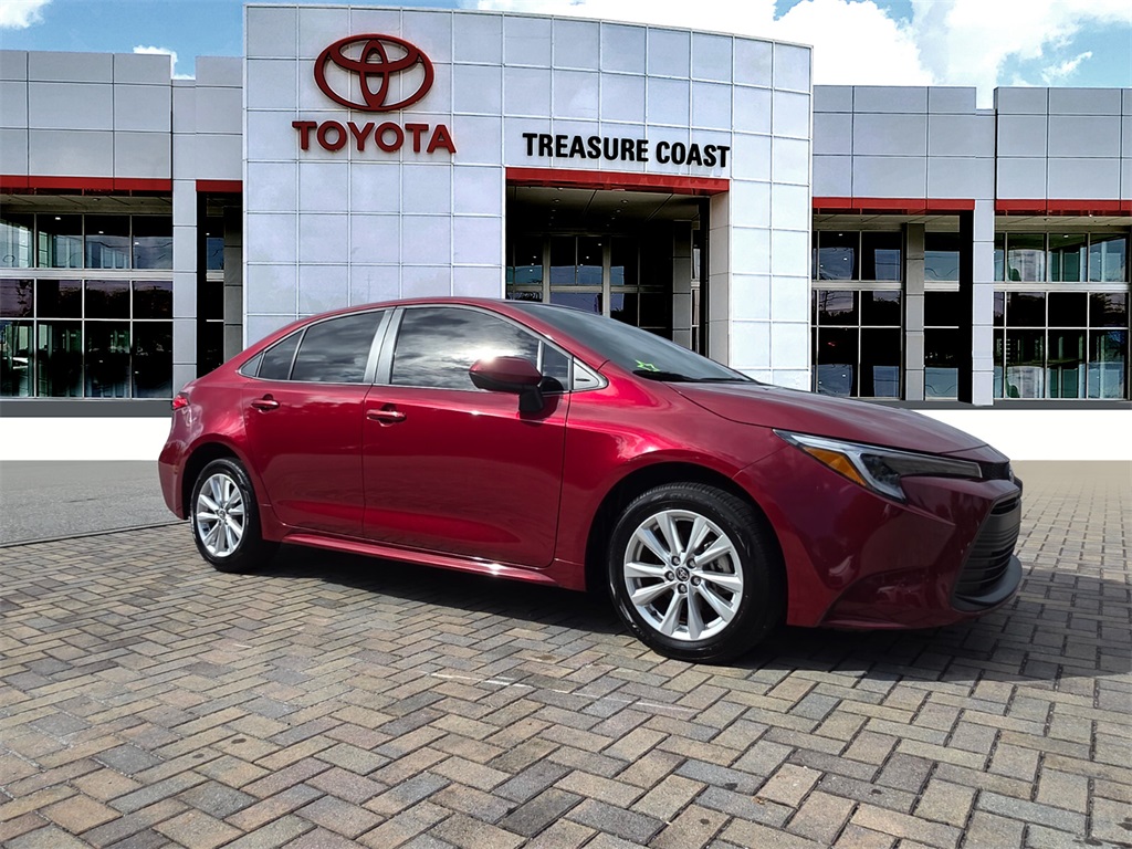 2025 Toyota Corolla LE