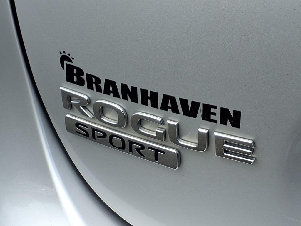 2021 Nissan Rogue Sport SL photo 9