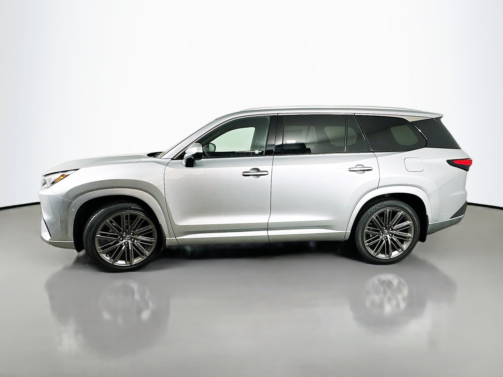 2025 Lexus TX 350 Luxury photo 4