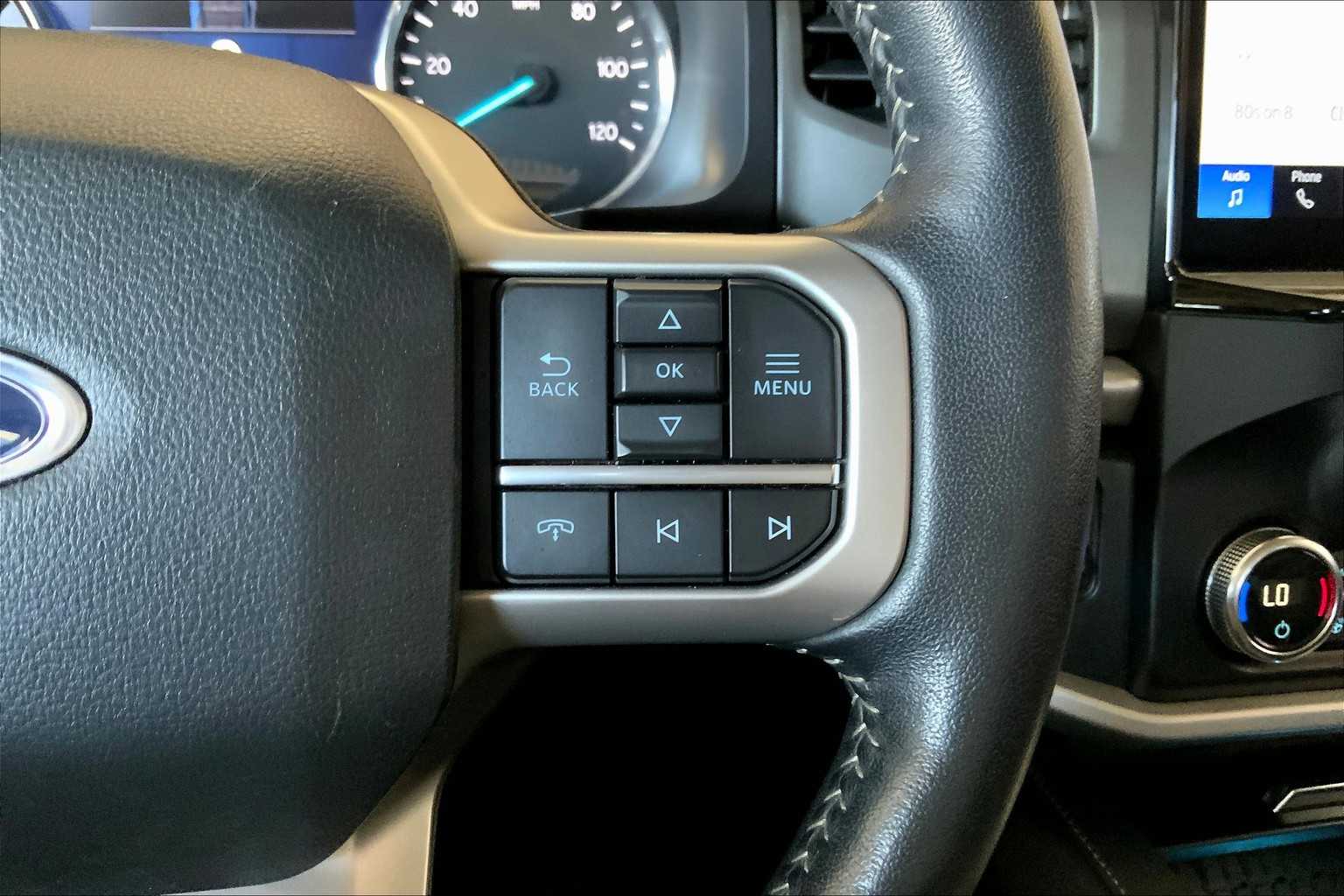 2024 Ford Expedition MAX XLT photo 21