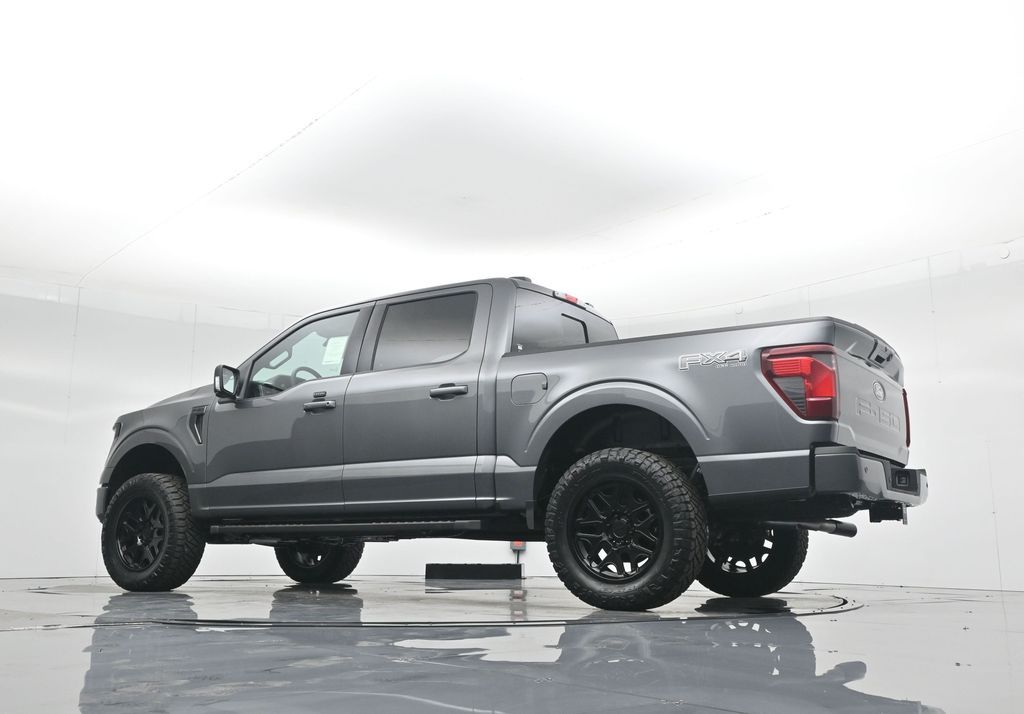 2025 Ford F-150 XLT photo 48