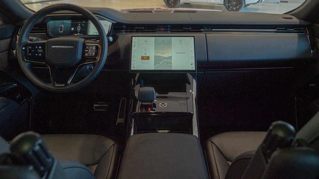 2025 Land Rover Range Rover Sport SE photo 16