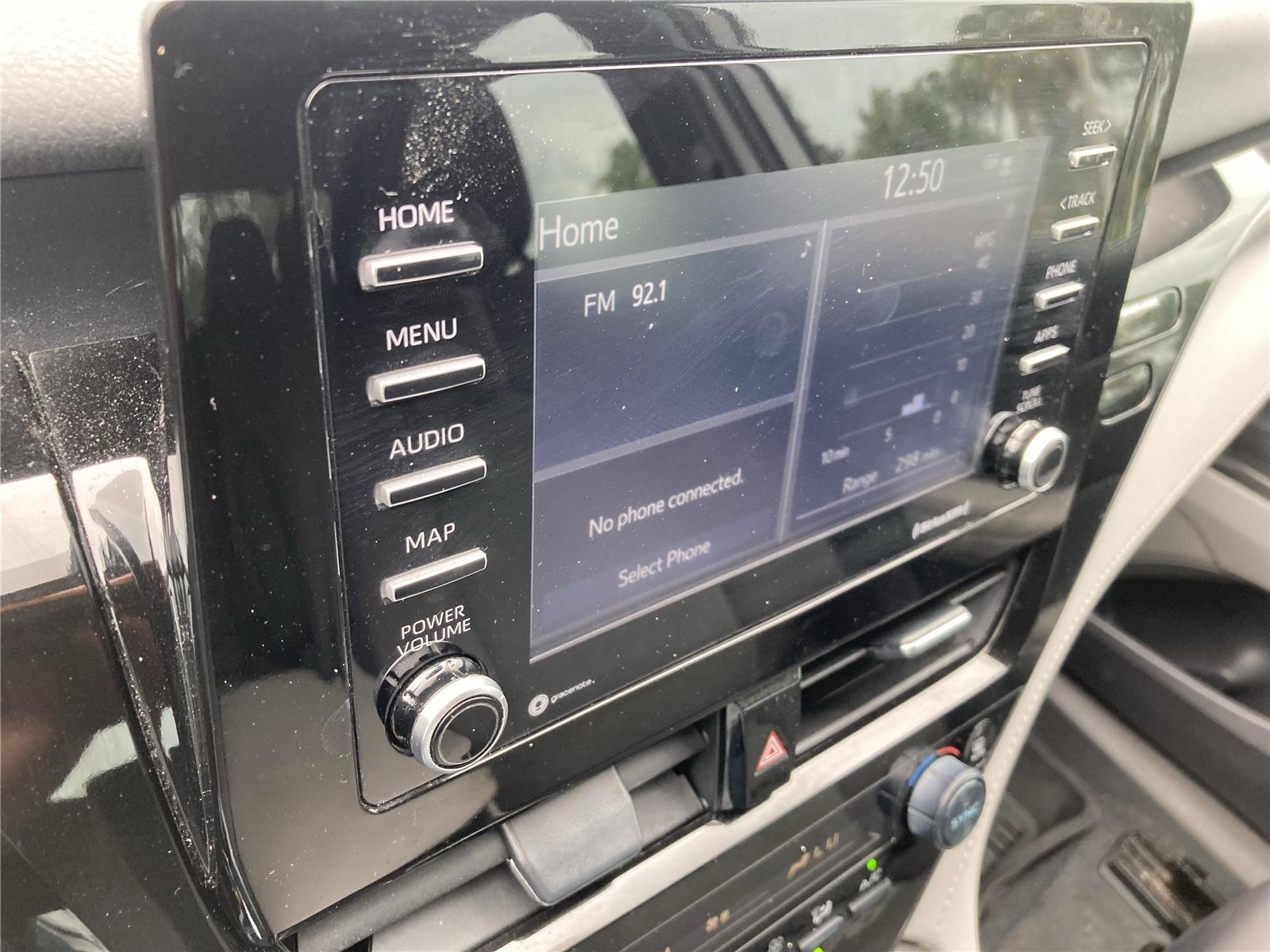 2024 Toyota Camry LE photo 14