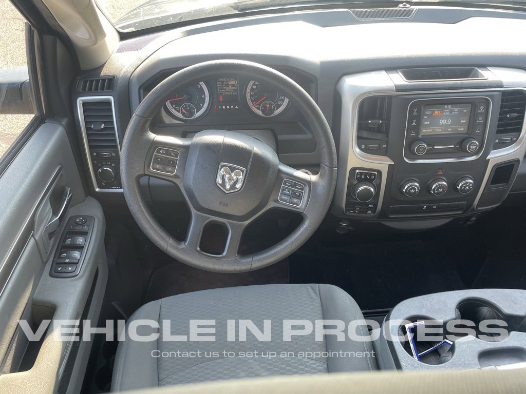 2019 Ram 1500 Classic SLT photo 8