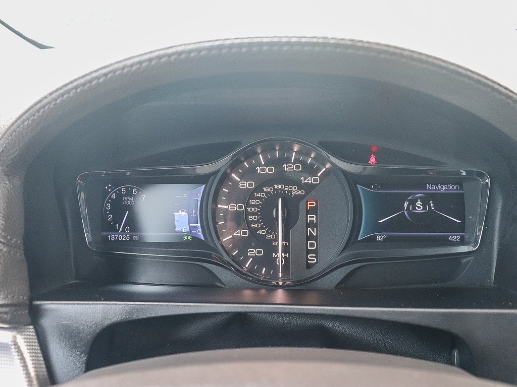 2014 Lincoln MKX Base photo 20