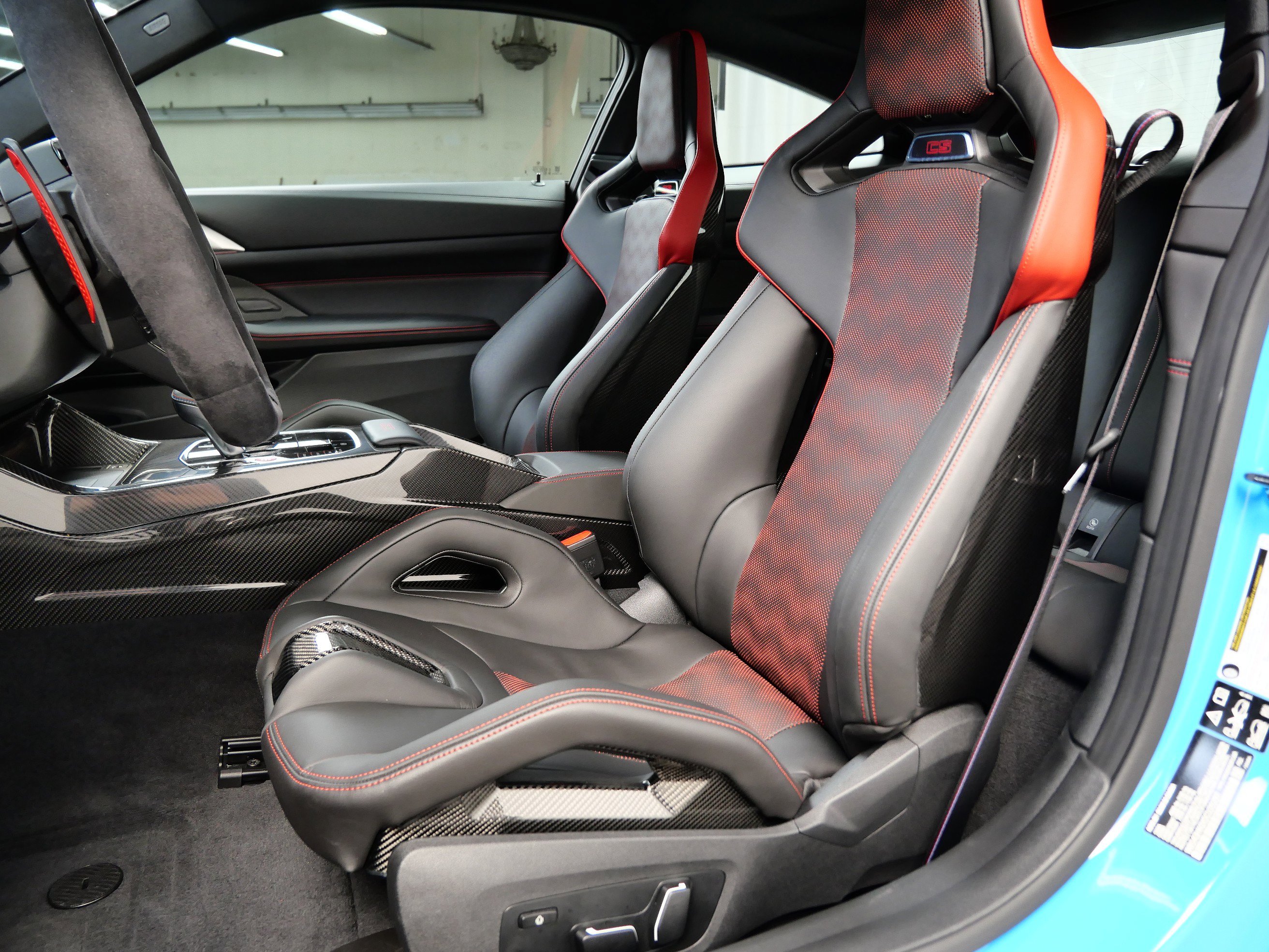 2025 Bmw M4 CS photo 2