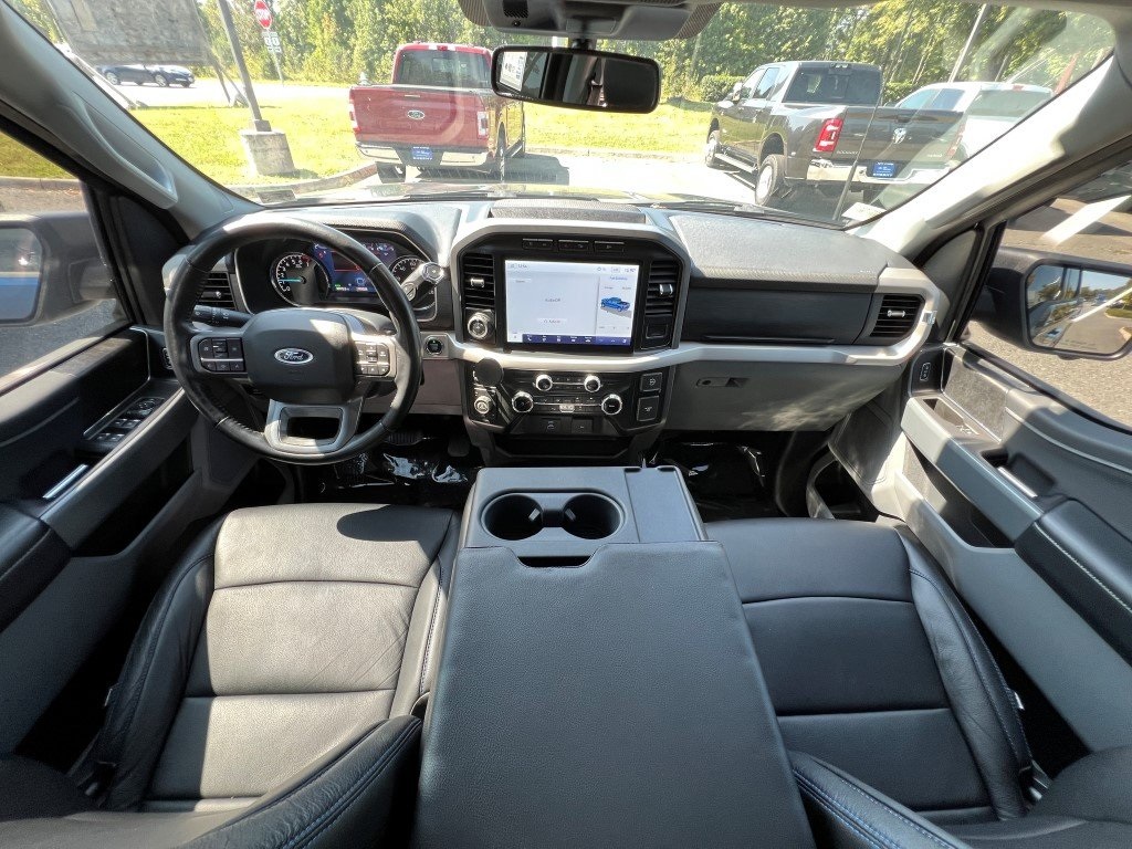 2022 Ford F-150 XLT photo 3