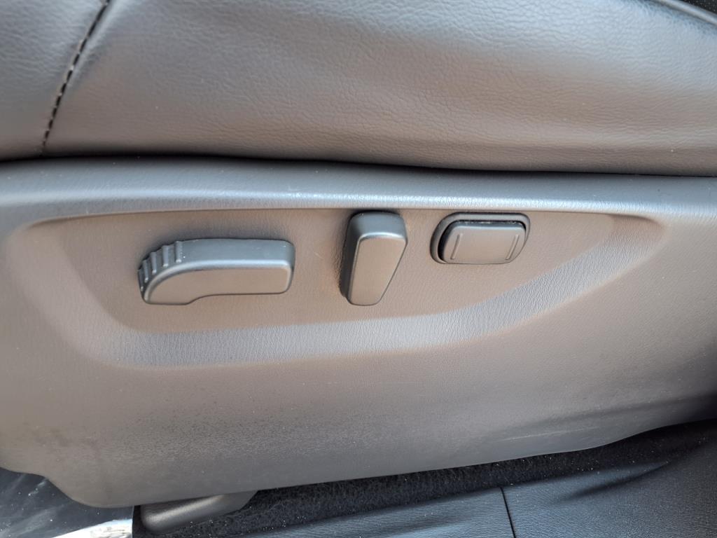 2023 Nissan Armada SL photo 4